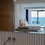 Victoria Boutique Sarandë