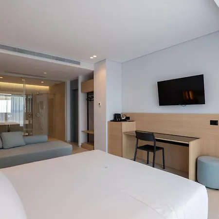 Victoria Boutique Hotel 3*