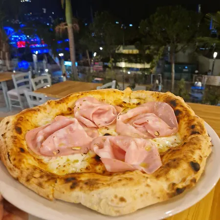 Victoria Boutique Sarandë