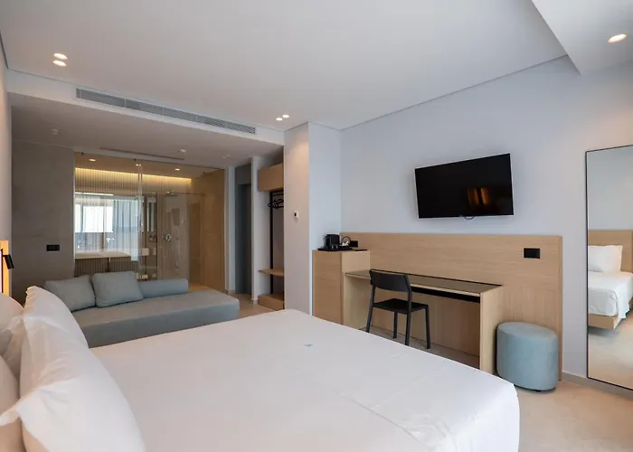 Victoria Boutique Hotel 3*