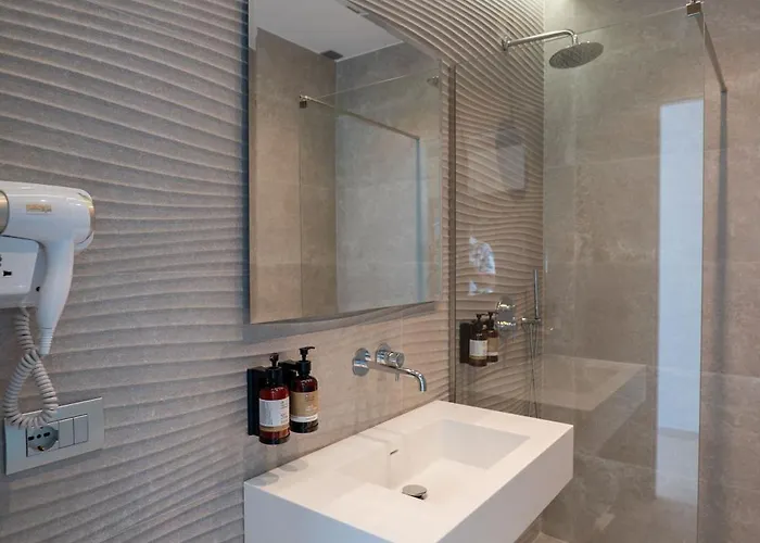 Hotel Victoria Boutique 3*